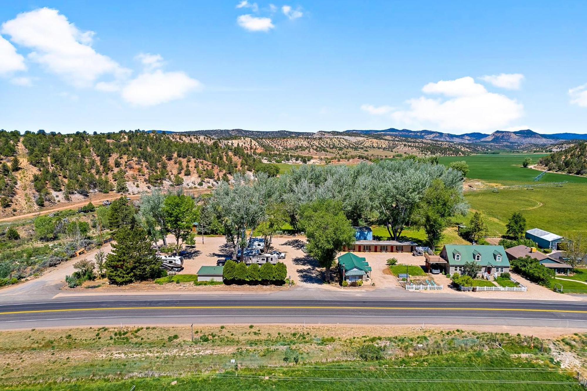 Mt Carmel Motel Close To Zion National Park מאונט כרמל מראה חיצוני תמונה